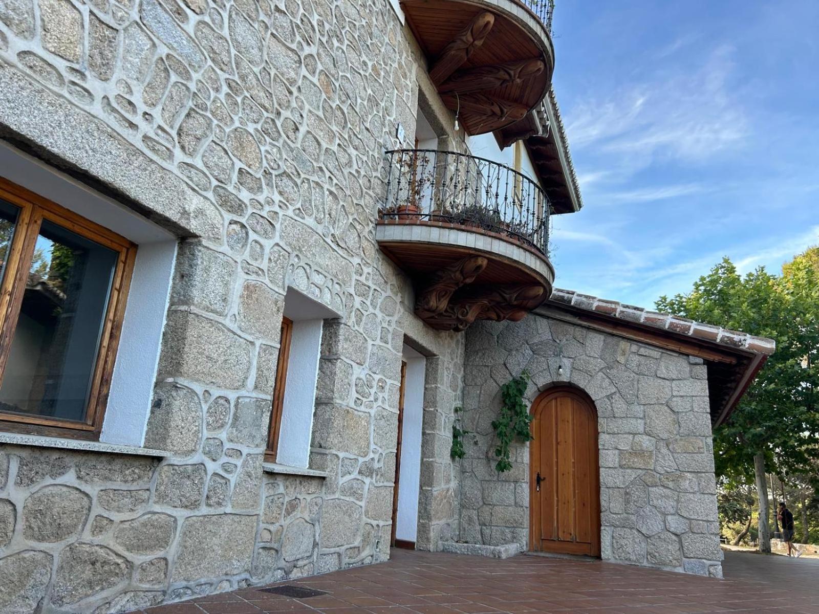 La Casona Imperial 2 Villa Galapagar Exterior photo